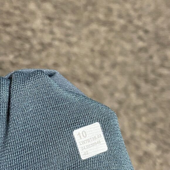 Lululemon Size 10 Align Short High Rise 6" Oil Grey - Picture 3 of 5